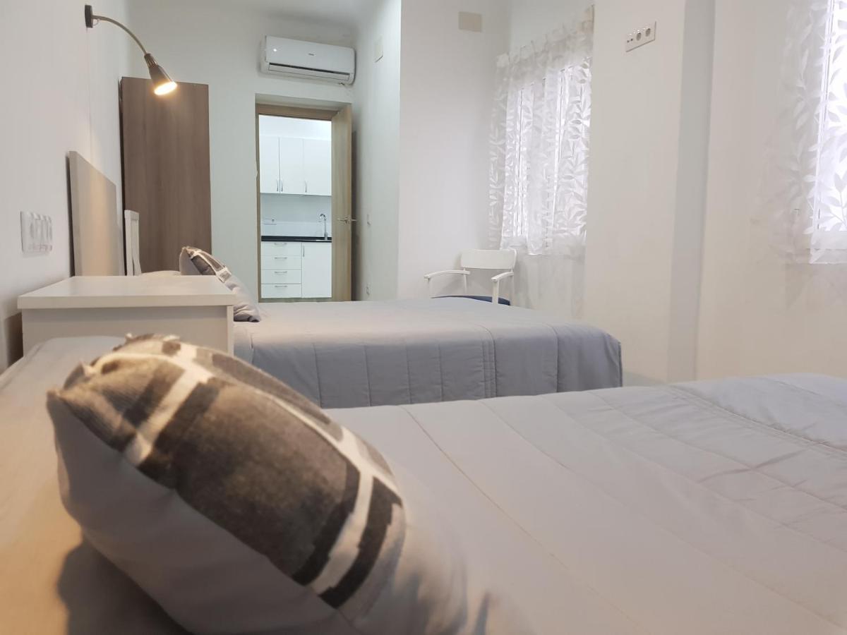 Luceros Apartamentos Аликанте Экстерьер фото