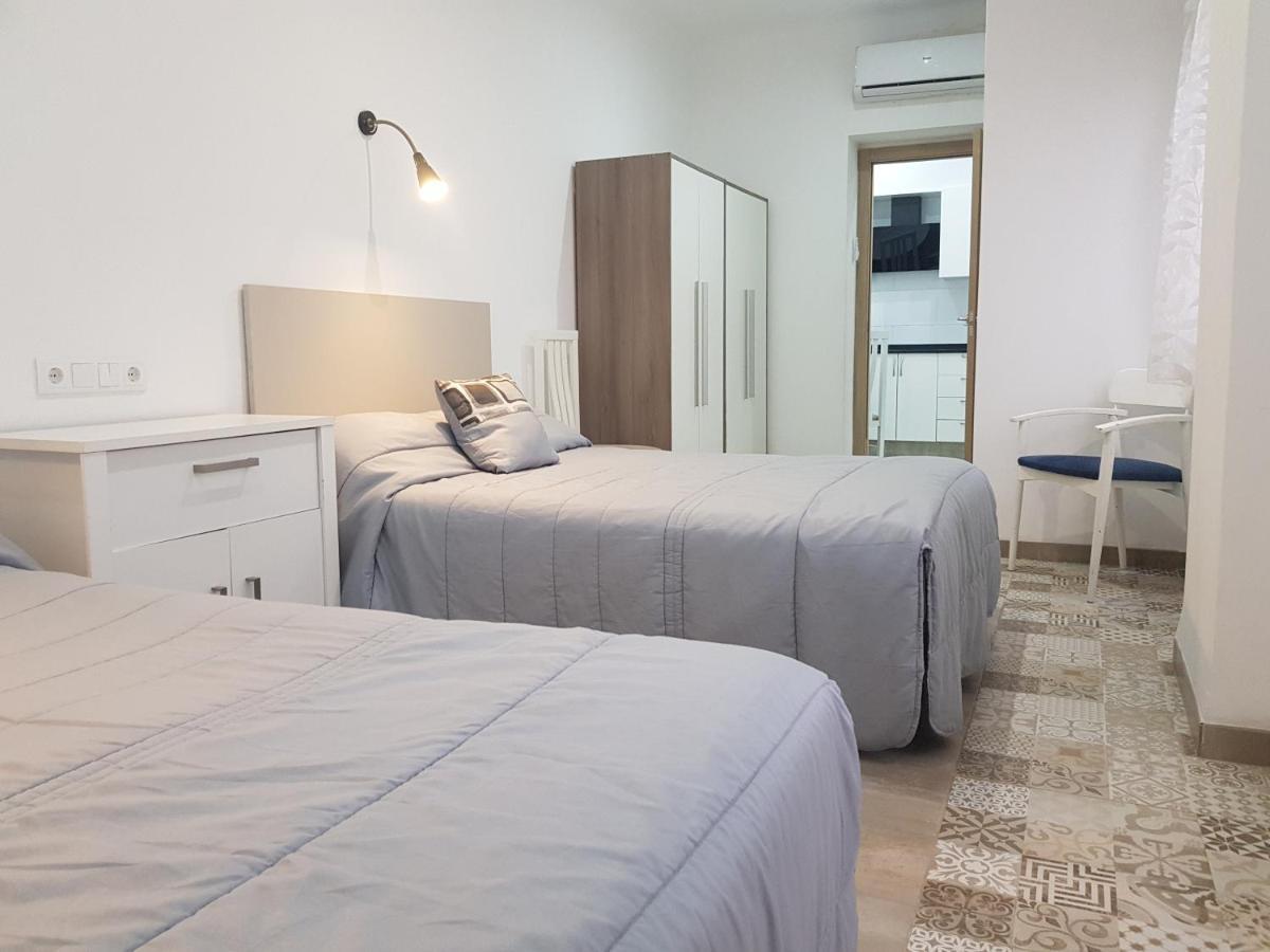 Luceros Apartamentos Аликанте Экстерьер фото